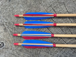 ZESTAW 12szt strzał  11/32", w jednym spinie 64, świerk, L=33"