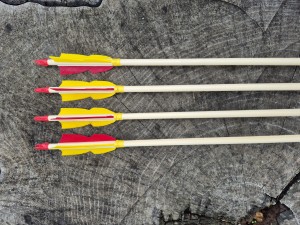 ZESTAW 12szt strzał  5/16", w jednym spinie 47, świerk