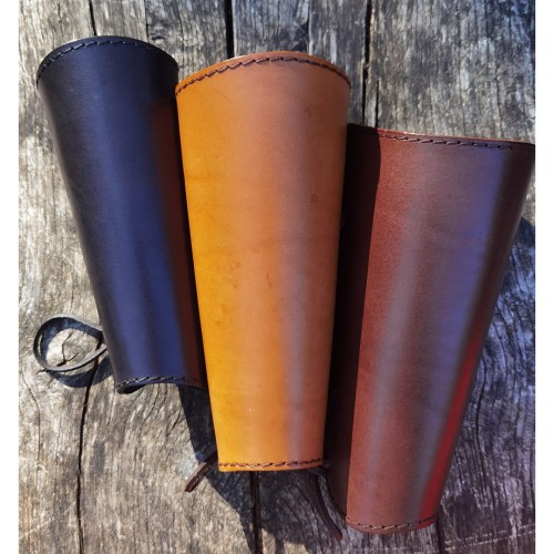 ochrona przedramienia sznurowana rzemieniem.jpg