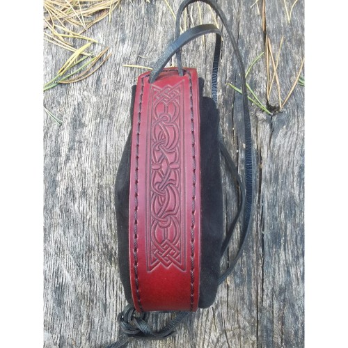 mieszek z koła bordowo-czarny.jpg