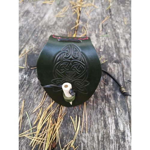 mieszek z klapką zielono-czerwony.jpg