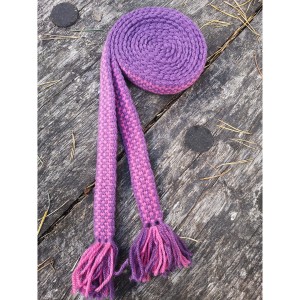 Krajka długość 301 cm, szerokość 2,7 cm 