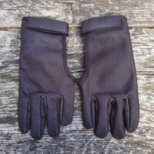 rękawiczki łucznicze.jpg